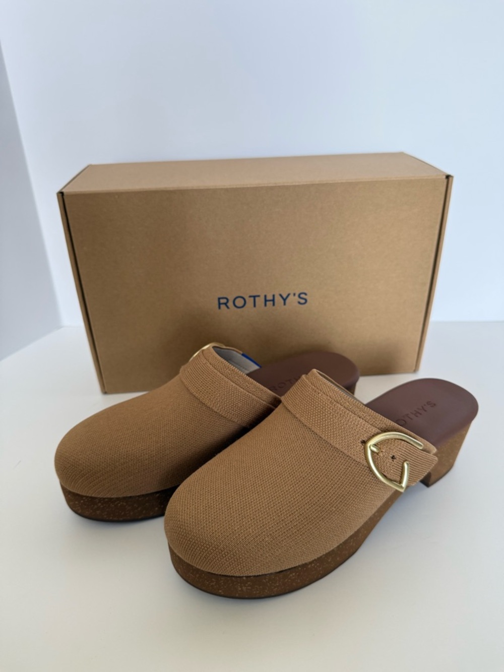 ROTHY’s The Classic Clog in Butternut, Size 9.5